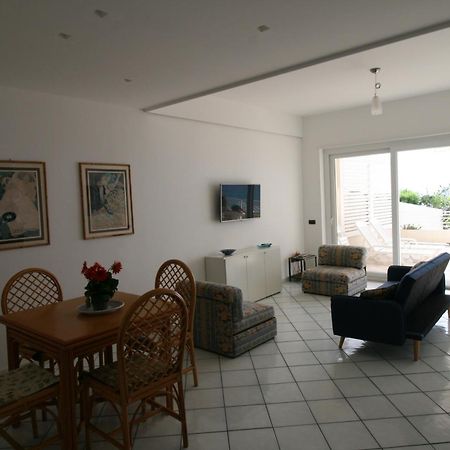 Villa Laura - Sul Mare Pizzo  Exteriér fotografie