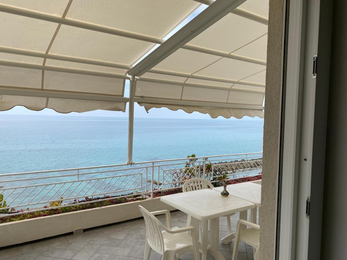 Villa Laura - Sul Mare Pizzo  Exteriér fotografie
