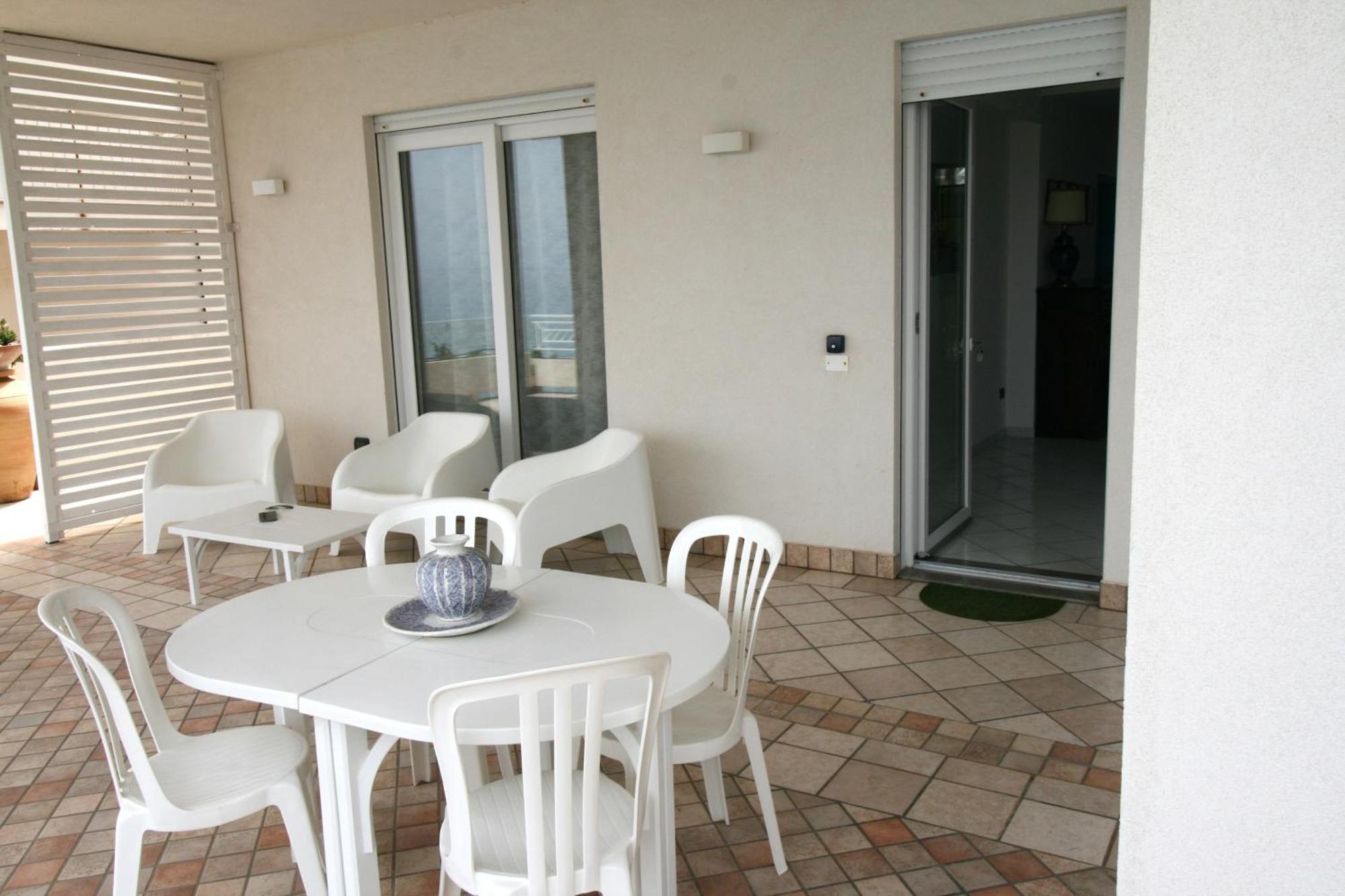 Villa Laura - Sul Mare Pizzo  Exteriér fotografie