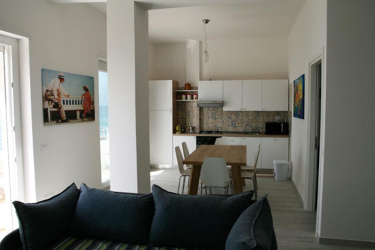 Villa Laura - Sul Mare Pizzo  Exteriér fotografie